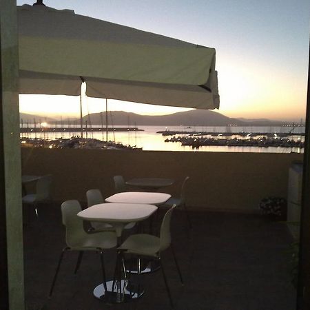 La Terrazza Sul Porto - Guest House Alghero Exteriör bild