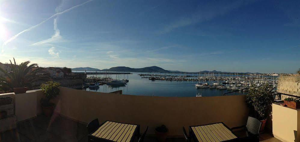 La Terrazza Sul Porto - Guest House Alghero Exteriör bild